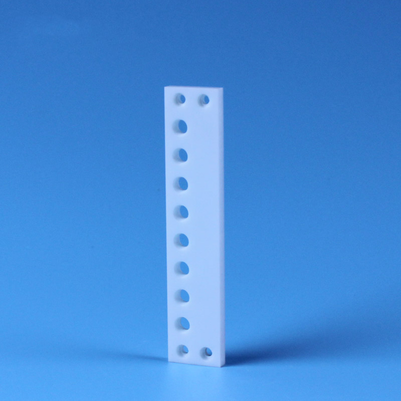 Công cụnào được sử dụng để xử lý gốm zirconia?